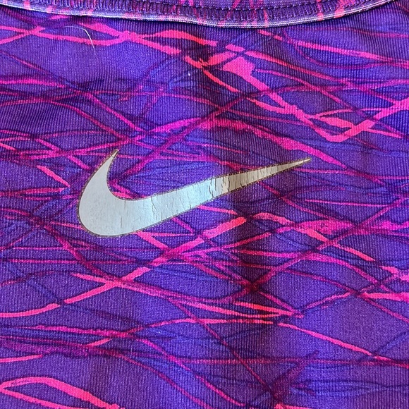 Nike Dri-fit sports bra - Picture 3 of 3